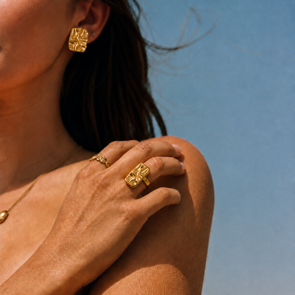 Crumpled Studs