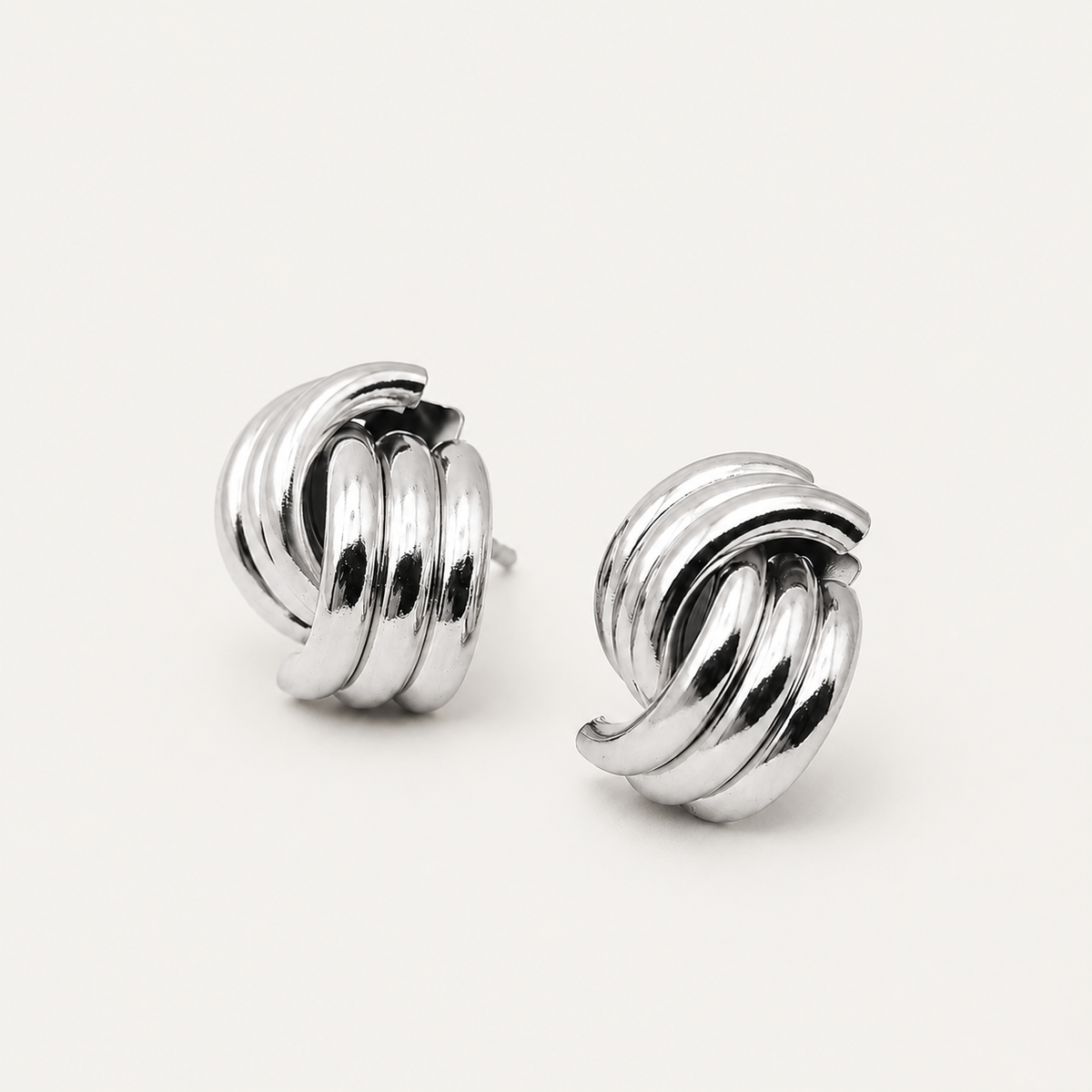 Knotwind Studs